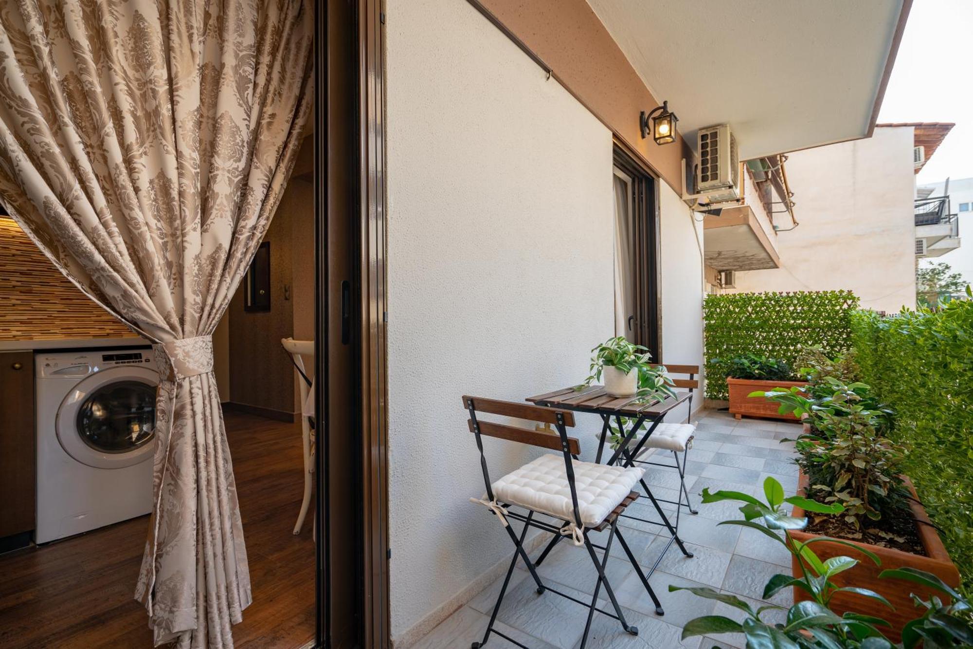 Keramikos Metro St Luxury Appartement Athene