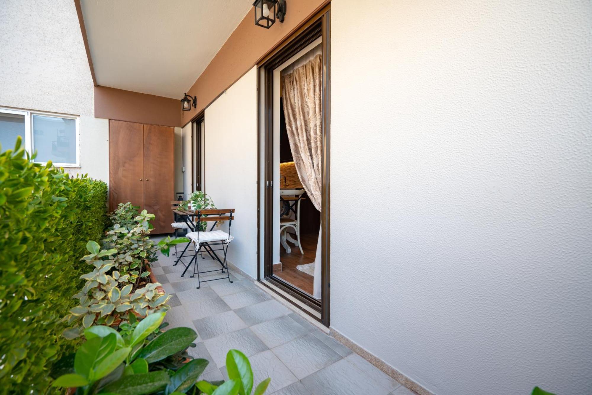 Keramikos Metro St Luxury Apartment *